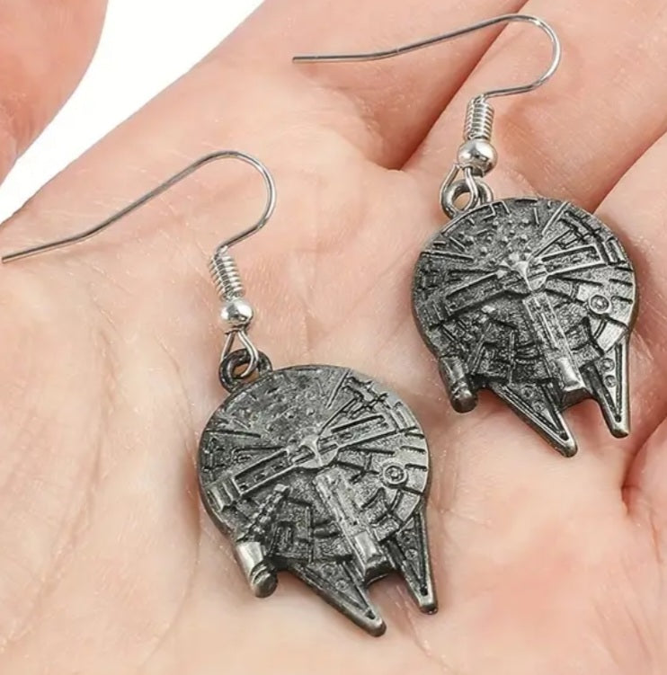 Antique Silver Plated Metal Star Wars Inspired Millennium Falcon Spaceship Design Drop Earrings