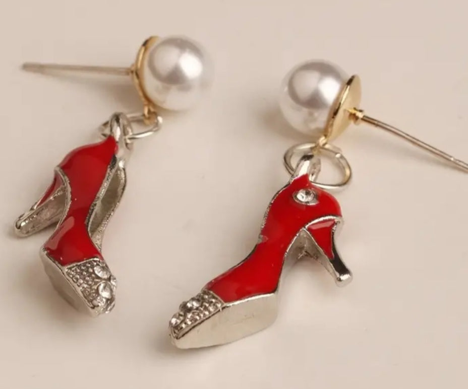 Enamel Painted Rhinestone Inlay Red High Heel Shoes With Pearl Accent Drop Dangle Earrings
