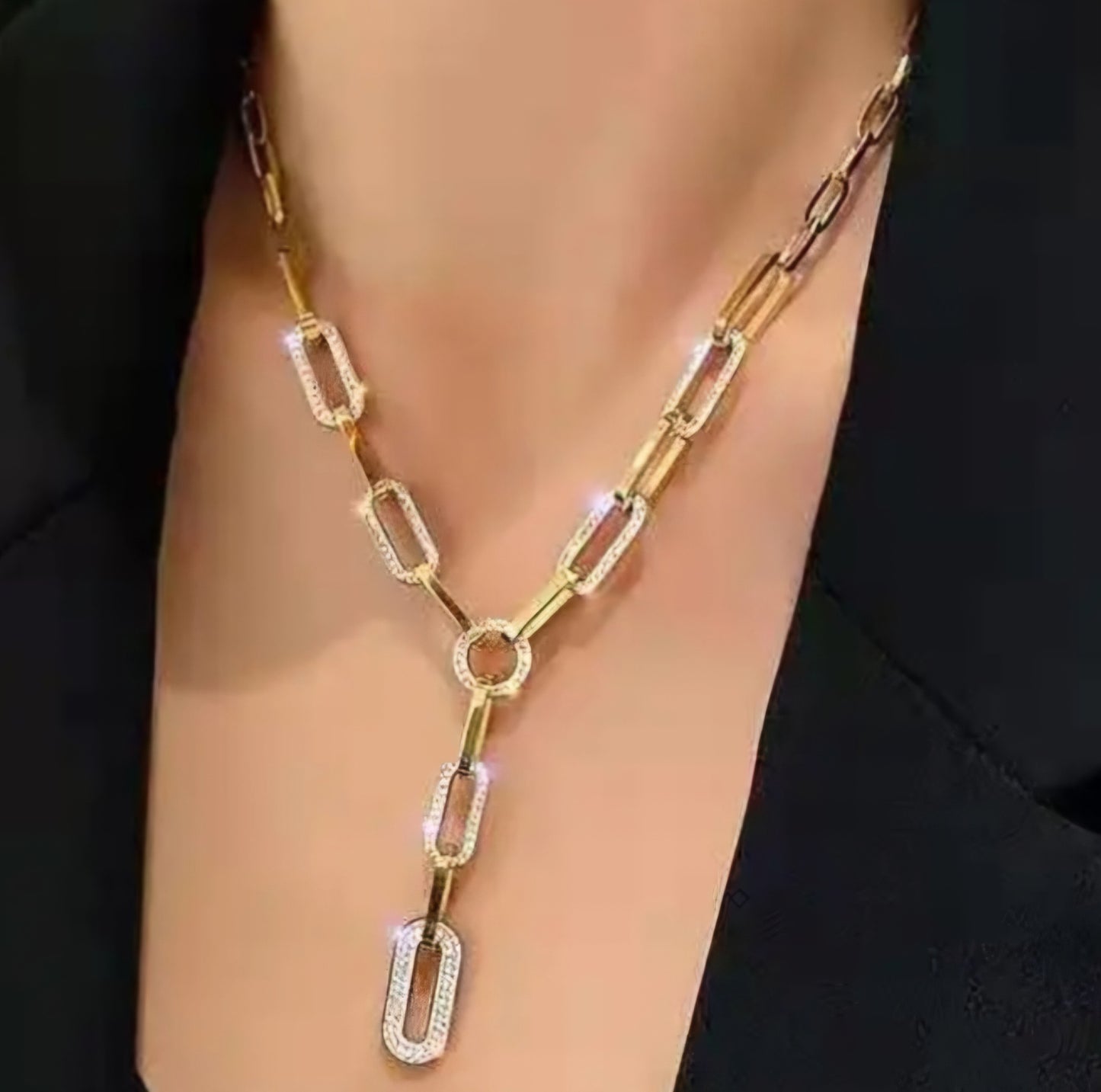 Bling Chain Link Design Gold Plated Rhinestone Inlay Lightweight Necklace