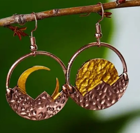 Copper Tone Hammered Metal Cresent Full Moon Design Circle Drop Dangle Earrings