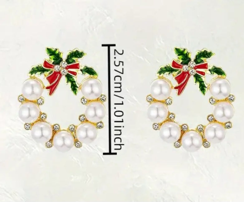 Christmas Wreath Festive Faux Pearl Rhinestone Inlay Enamel Gold Plated Stud Earrings