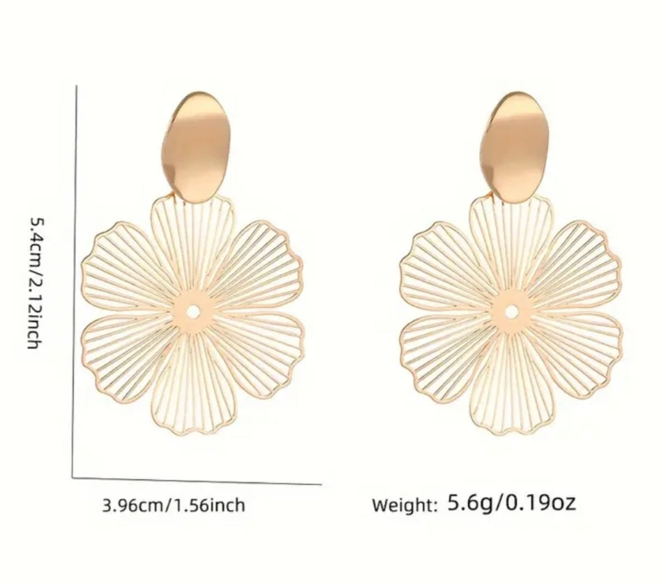 Beautiful Fancy Floral Flower Design Gold Metal Fine Line Lightweight Drop Dangle Earrings