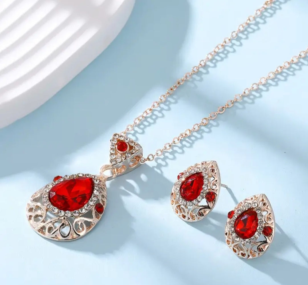 Absolute Class Filagree Bright Ruby Red Rhinestone Inlay Rose Gold Plated Stunning Stud Necklace Set