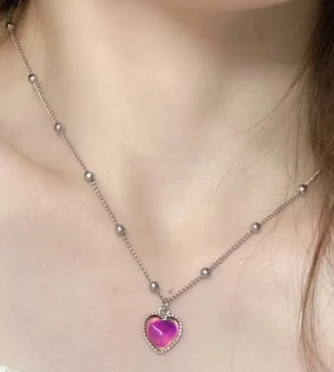 Colour Changing Heart Design Mood Tempreture Silver Tone Necklace