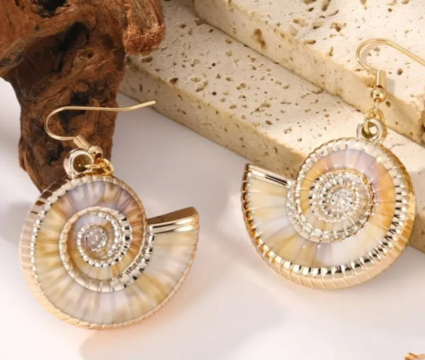 Conch Style Shell Design Gold Plated Drop Dangle Earrings