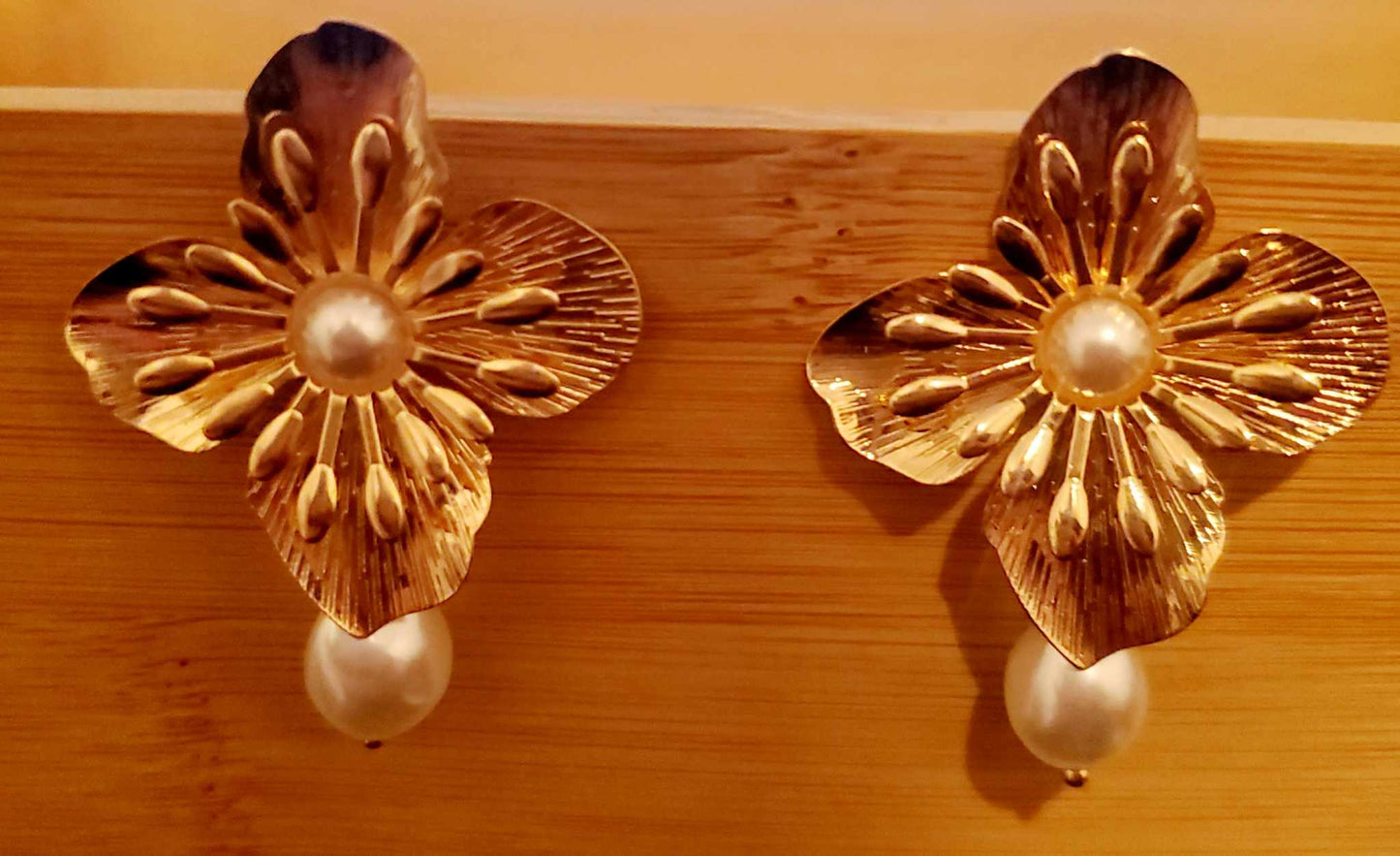 Elegant Extra Large Gold Plated Flower With Faux Pearl Drops Dangle Stud Earrings