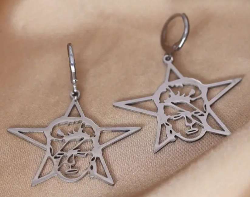 Stainless Steel Lightweight Metal Rock Star David Bowie Ziggy Stardust Inspired Face Dangle Earrings