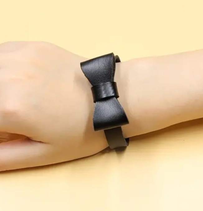 Cute Punk Kawaii Adjustable Black PU Vegan Faux Leather Bow Knot Bracelet Wrist Band