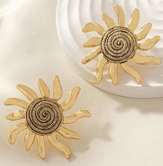 Bright Large Gold Plated Swirl Sun Sunshine Design Metal Stud Earrings