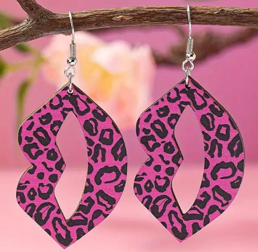 Sexy Hot Pink Leopard Print Lips Kiss Design Wood Dangle Earrings