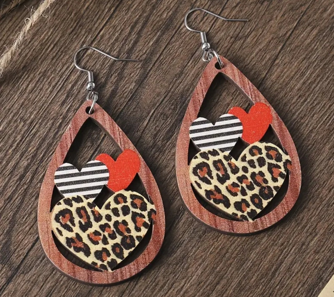 Fun Funky Wood Leopard Print Hearts Tear Drop Design Dangke Earrings