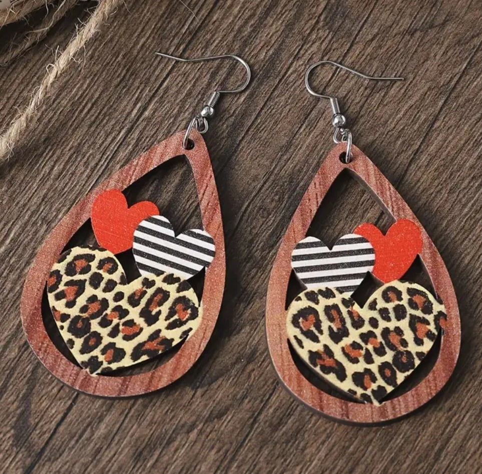 Fun Funky Wood Leopard Print Hearts Tear Drop Design Dangke Earrings