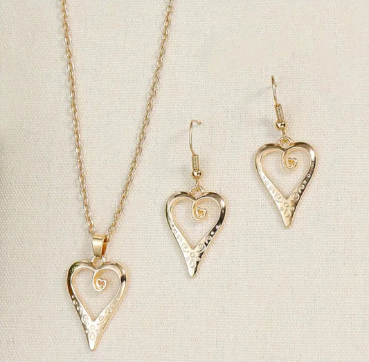 Swirled Hollowed Heart Gold Plated Earrings And Necklace Set