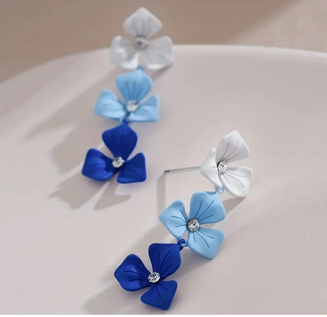 Dainty Small Painted Gradient Blue White Flowers Metal Rhinestone Accent Drop Dangle Earrings