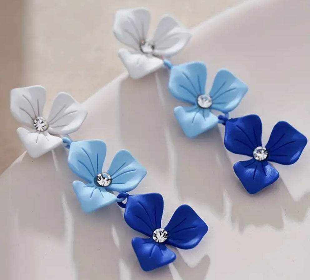 Dainty Small Painted Gradient Blue White Flowers Metal Rhinestone Accent Drop Dangle Earrings