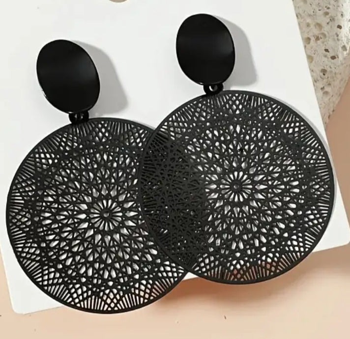 Black Large Lightweight Thin Metal Circle Pattern Design Drop Earrings