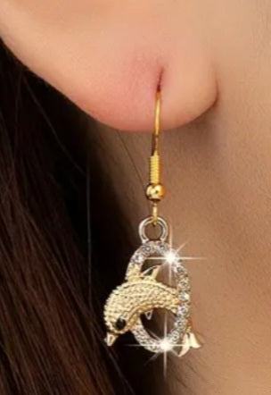 Dolphins Jumping Through Rings Rhinestone Gold Plated Dangke Earrings