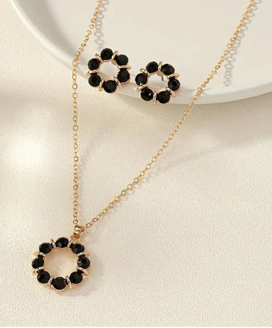 Dainty Gold Plaited Rhinestone  Black Gems Necklace And Stud Earring Set