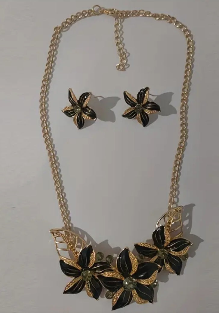 Black Floral Enanel Rhinestines Gold Plated Necklace And Earrings