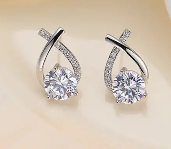 Classy Cross Design Elegant Silver Plated Crystal Rhinestone Stud Earrings