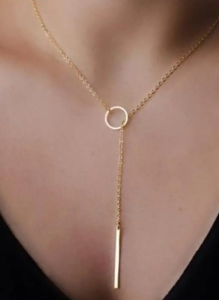 Elegant Dainty Short Chain Circle Ring And Bar Design Gold Plated Necklace