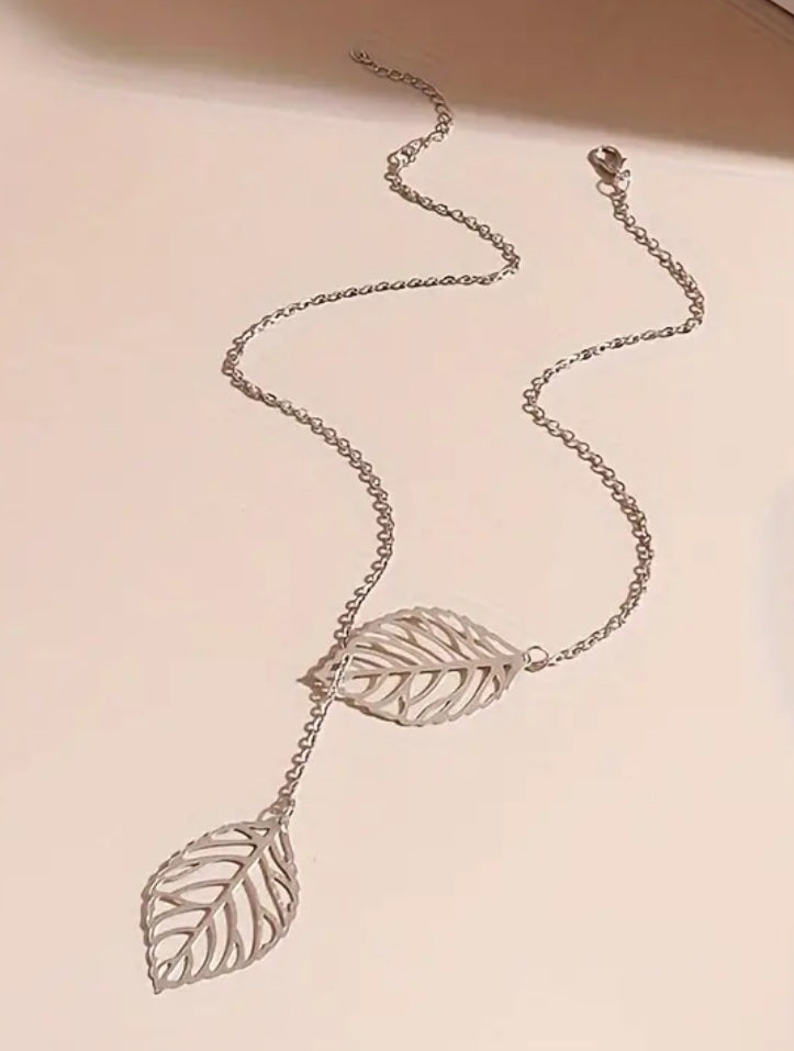 Beautiful Hollow Leaf Leaves Design Silver Plated Thin Chain Necklace