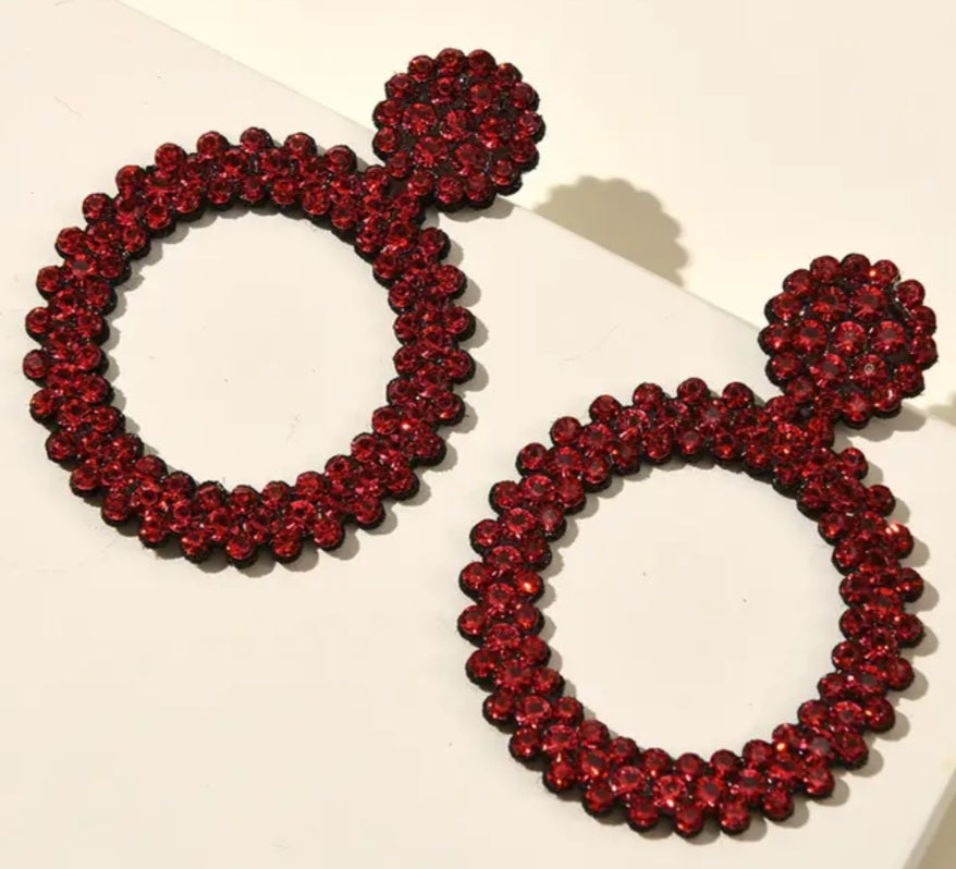 Large Bright Felt Backed Super Lightweight Ruby Red Crystal Rhinestone Retro Circle Ring Design Drop Earrings