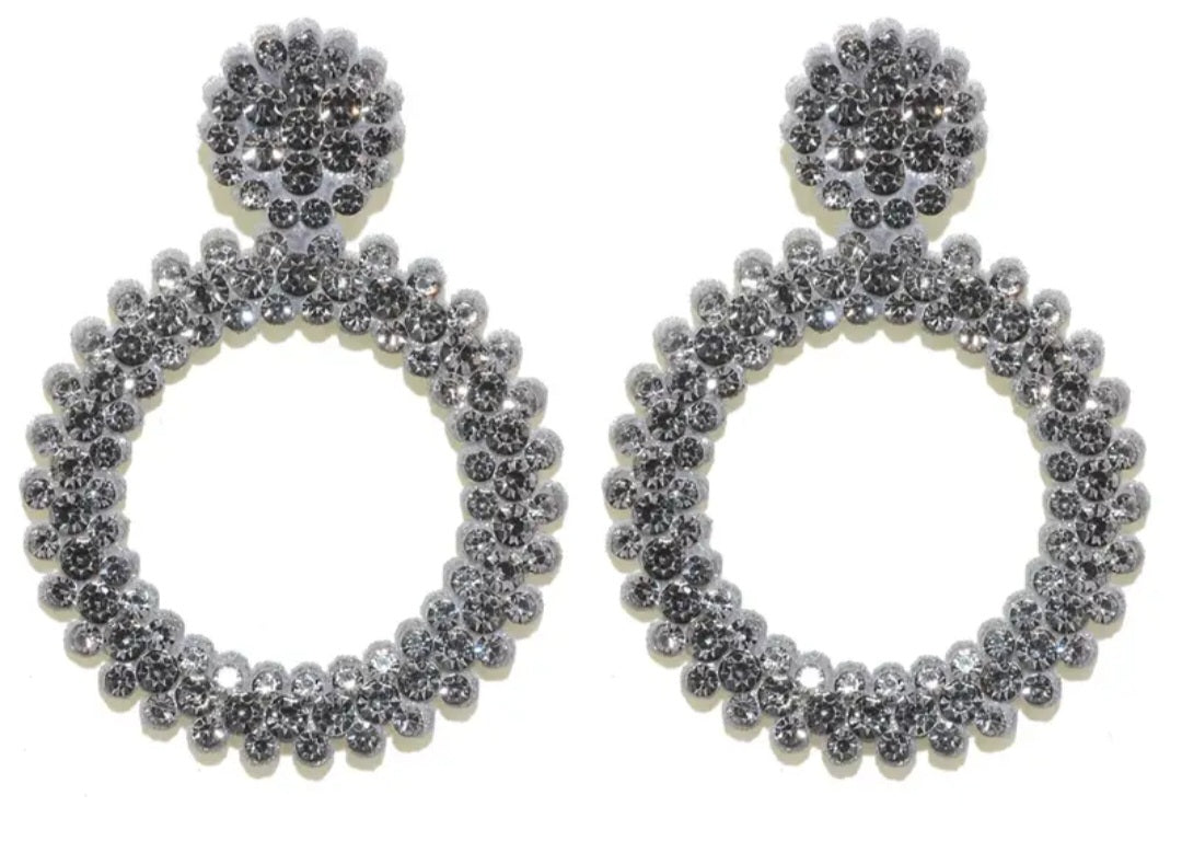 Large Bright Felt Backed Super Lightweight Slate Grey Crystal Rhinestone Retro Circle Ring Design Drop Earrings