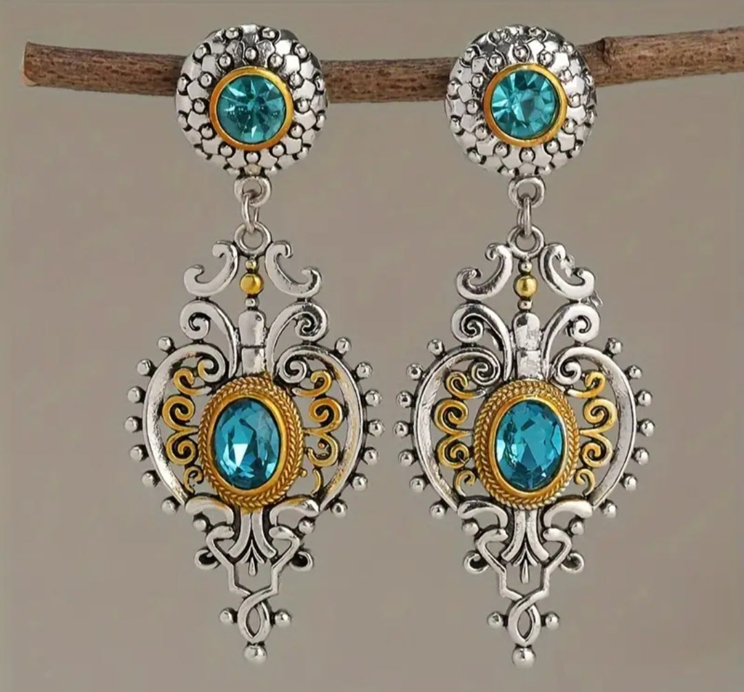 Antique Design Blue Gem Rhinestone Ornate Silver Plated Drop Dangle Earrings