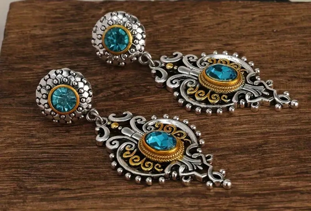 Antique Design Blue Gem Rhinestone Ornate Silver Plated Drop Dangle Earrings