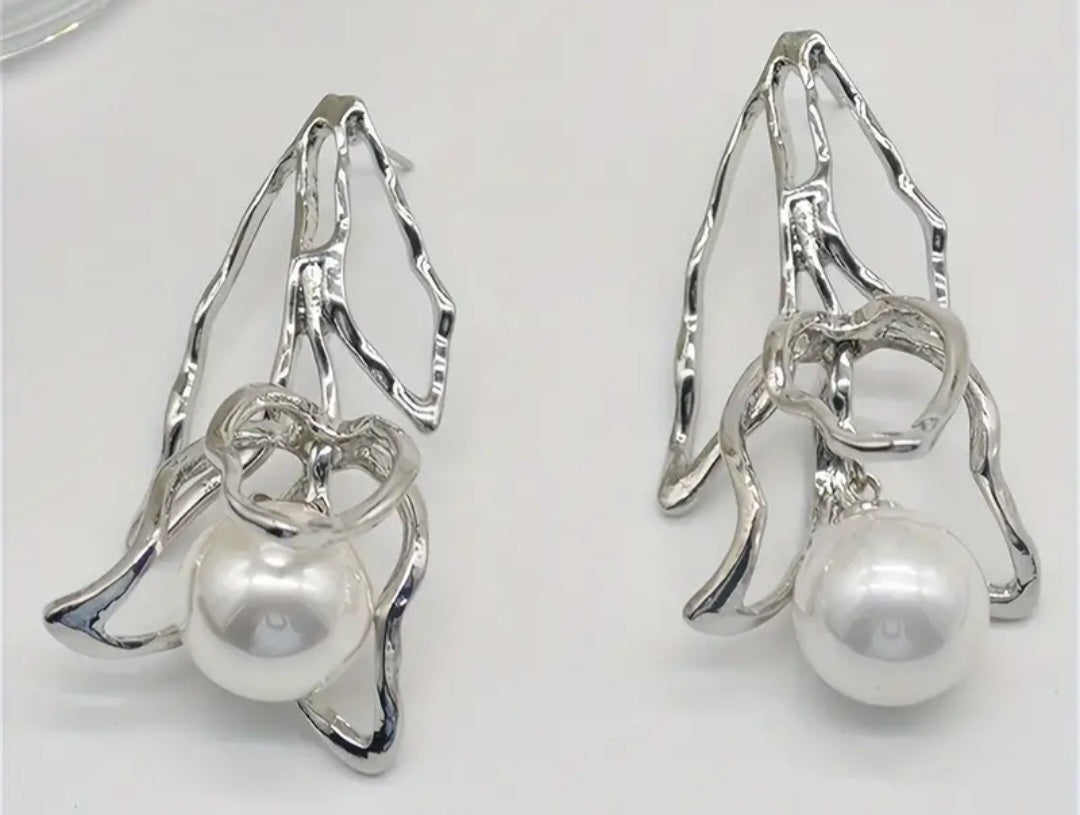 Giant Silver Plated Faux Pearl Drop Tulip Flower Design Dangle Earrings