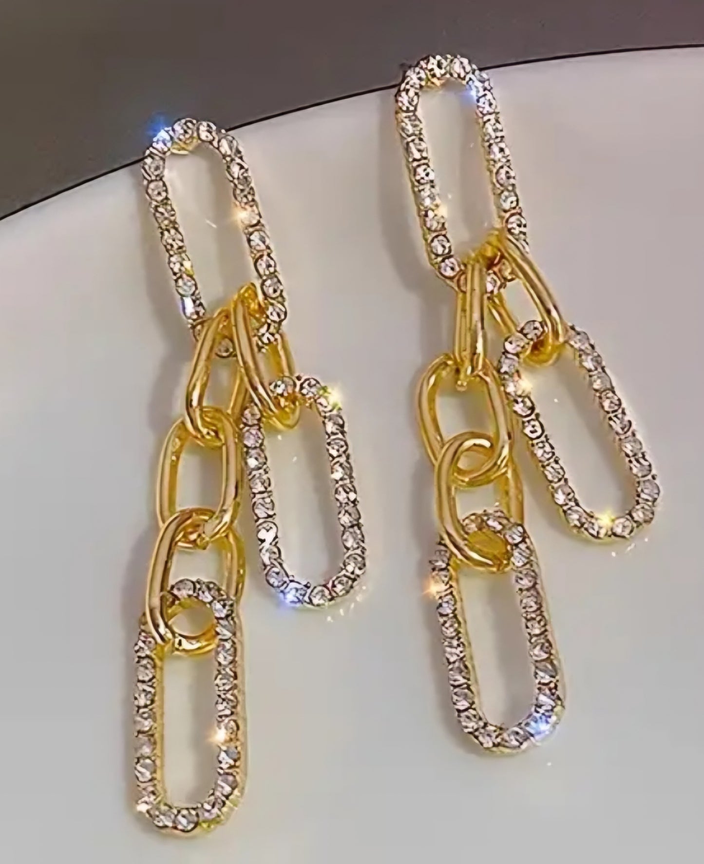 Bling Chain Link Design Gold Plated Rhinestone Inlay Lightweight Drop Dangle Earrings