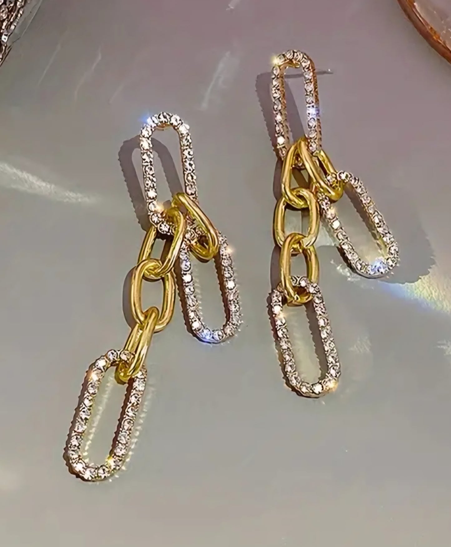 Bling Chain Link Design Gold Plated Rhinestone Inlay Lightweight Drop Dangle Earrings