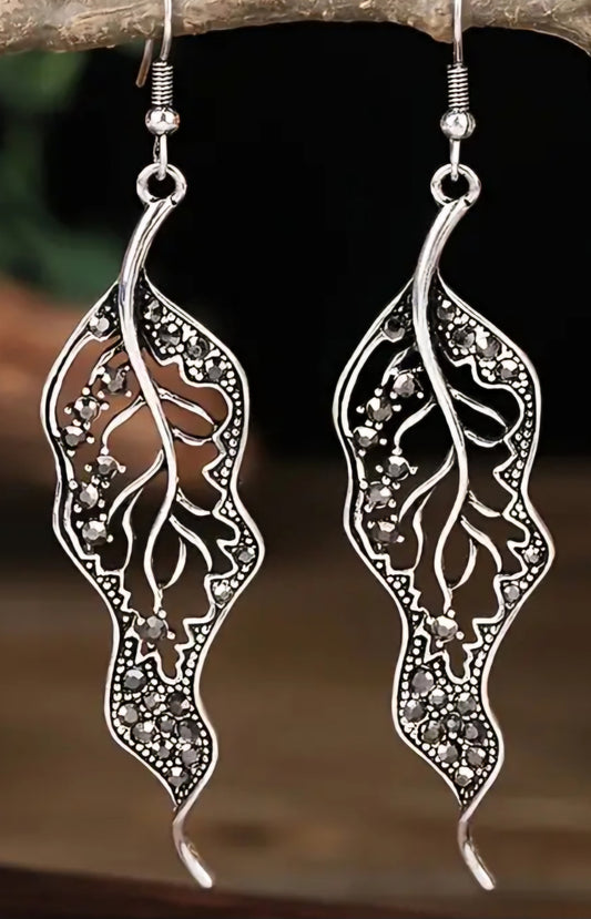 Boho Curly Leaf Leaves Silver Plated Black Rhinestones Drop Dangle Earrings