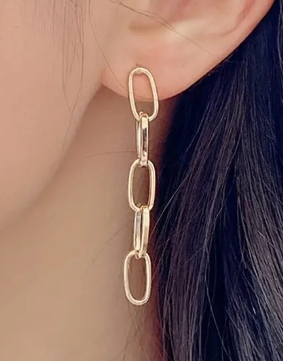 Chain Link Design Gold Plated Lightweight Drop Dangle Earrings