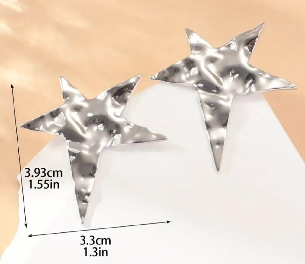 Hammered Metal Large Long Point Star Silver Plated Stud Earrings