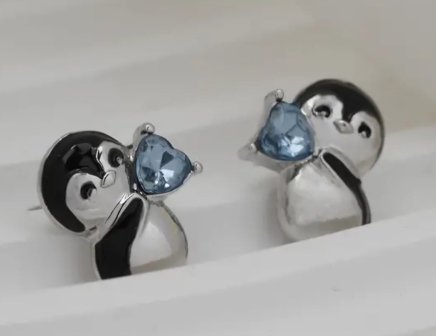 Adorable Enamel Rhinestone Heart Penguin Small Teeny Stud Earrings