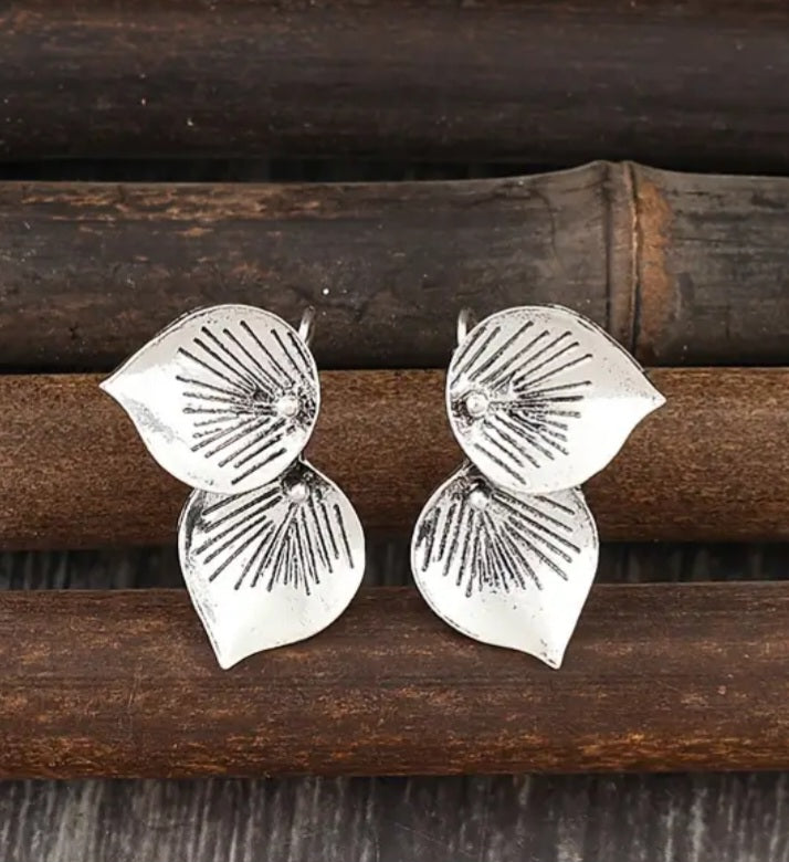 Double Leaf Petal Ornate Silver Plated Small Drop Earrings