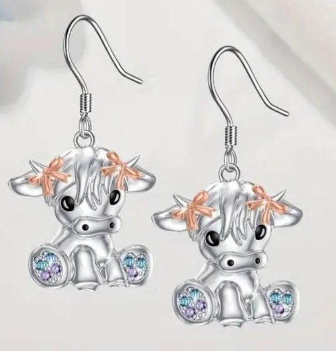 Highland Baby Cow Calf Design Silver Plated Rhinestone Inlay Drop Dangle Earrings