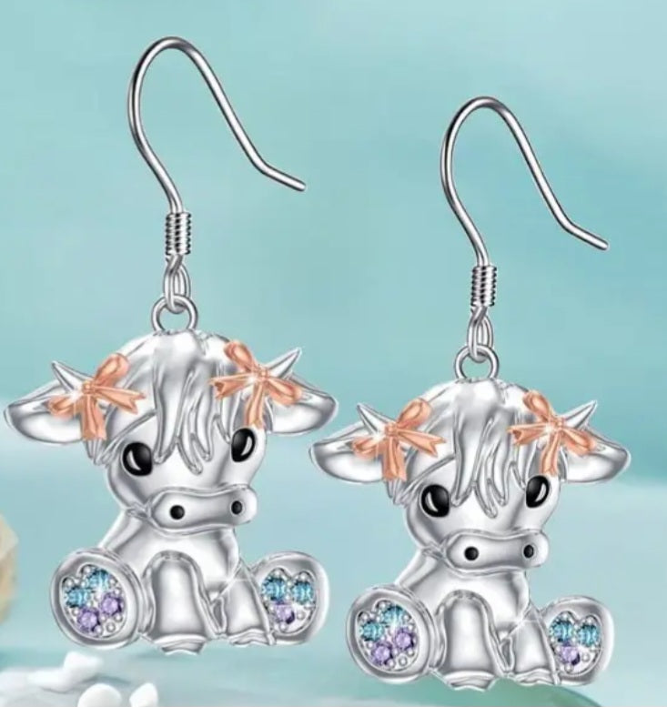 Highland Baby Cow Calf Design Silver Plated Rhinestone Inlay Drop Dangle Earrings