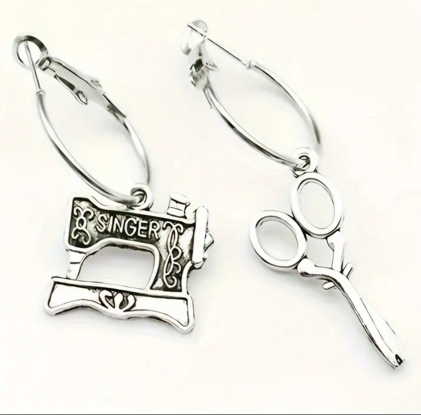 Antique Vintage Singer Sewing Machine Scissors Silver Plated Retro Drop Dangle Earrings