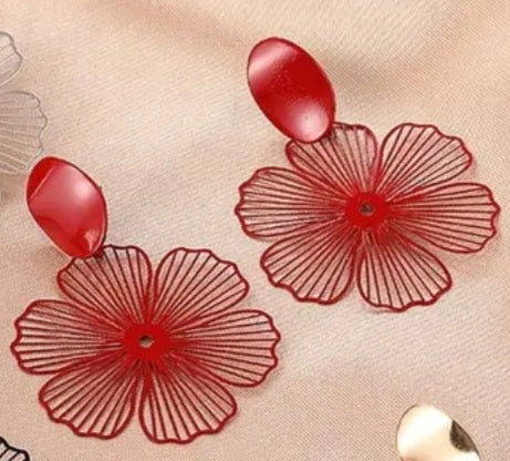 Beautiful Fancy Floral Flower Design Red Metal Fine Line Lightweight Drop Dangle Earrings