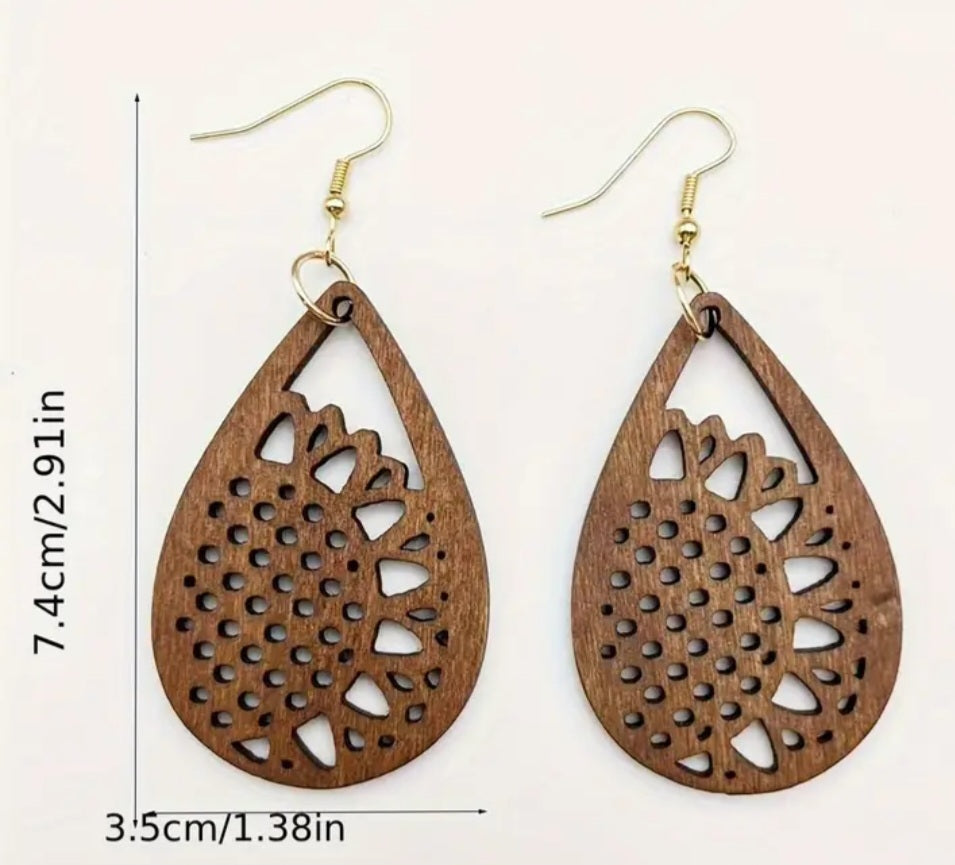 Floral Sunflower Brown Teardrop Lightweight Wooden Drop Dangle Earrings