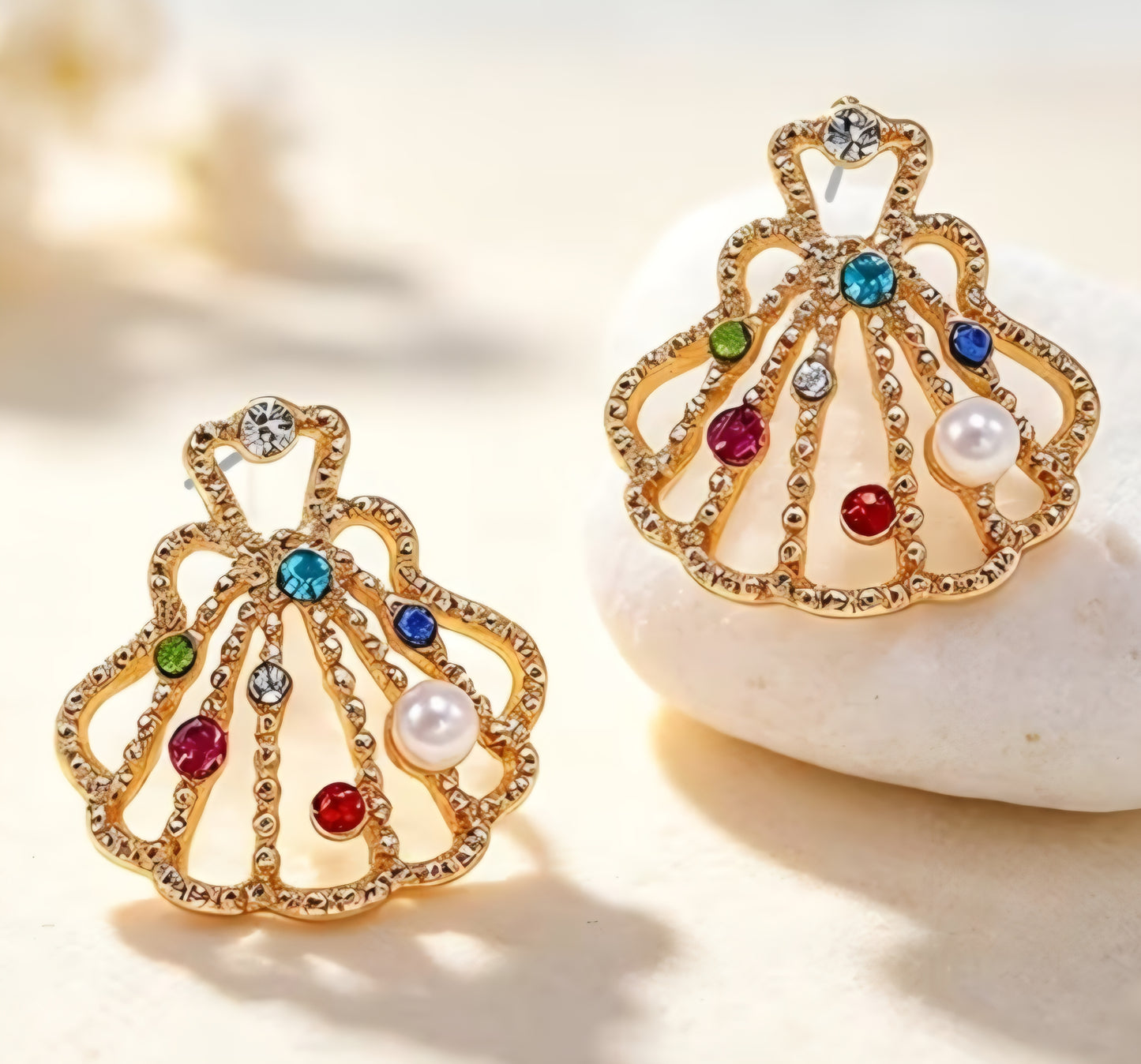Beach Colourful Rainbow Rhinestone Faux Pearl Inlay Shell Design Scallop Gold Plated Large Stud Earrings